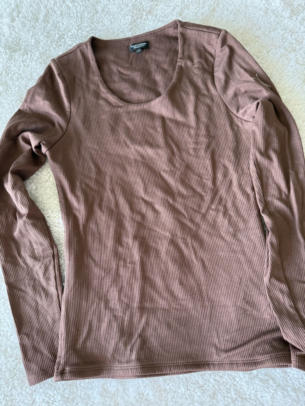 Buckle Ribbed Shapewear Top - Picture 3 of 3